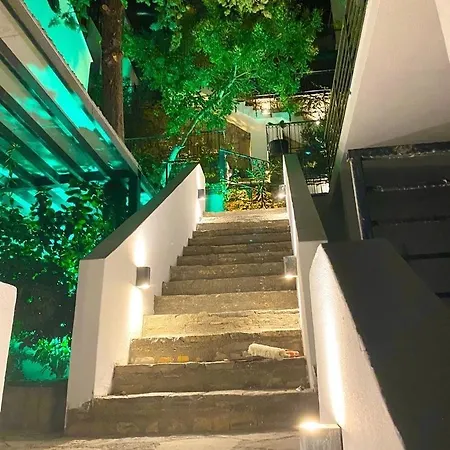 Serena Luxury Sea View Apartment